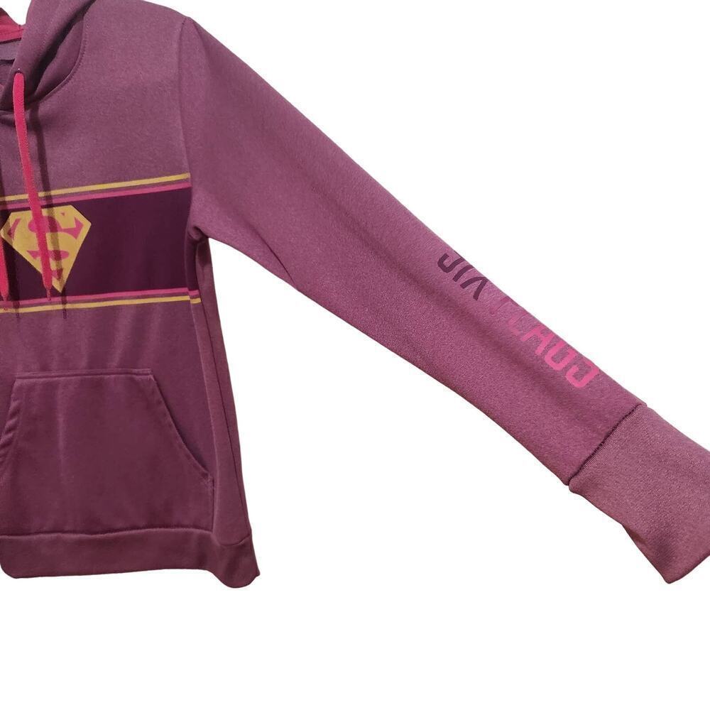 Six Flags Super Girl Hoodie Pink Six Flags Spell Out Thumb Holes Small Pullover - Picture 4 of 10